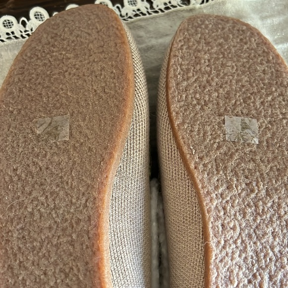Women's Rothy's Slippers NWOT - Picture 8 of 13
